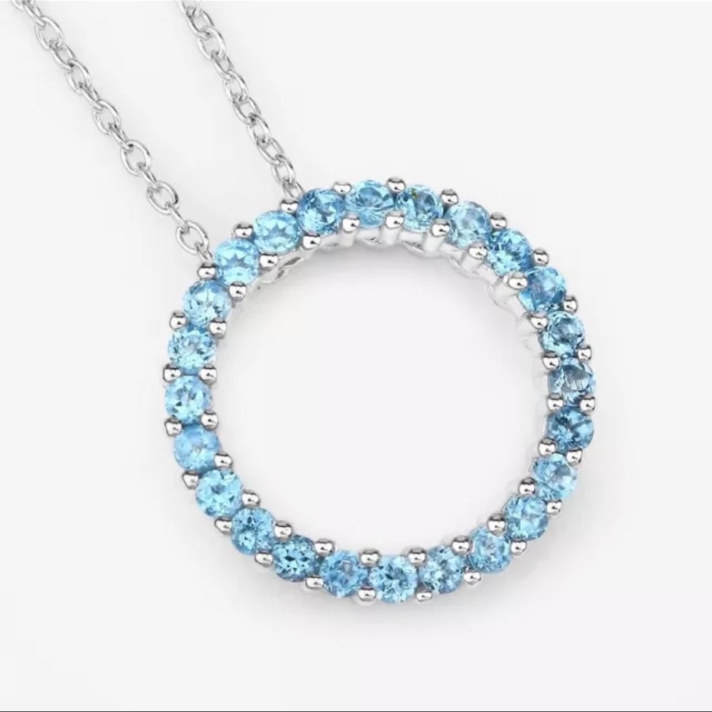Stunning Blue Topaz/Silver Necklace